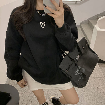 Heart Elegant Print Sweatshirt