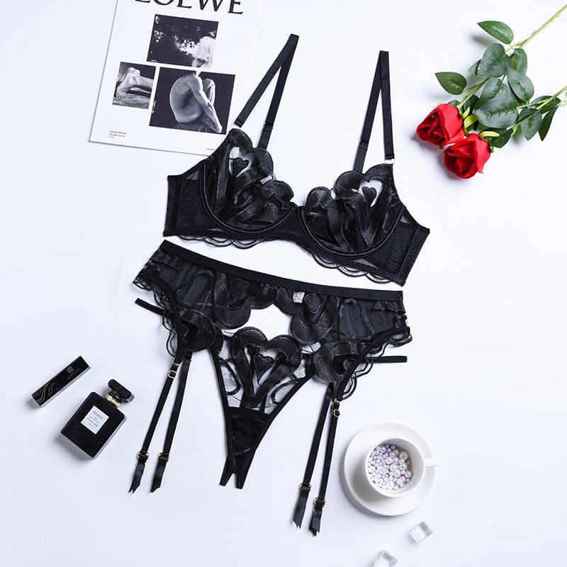 Black Lace Stylish Hearts 3-piece Set