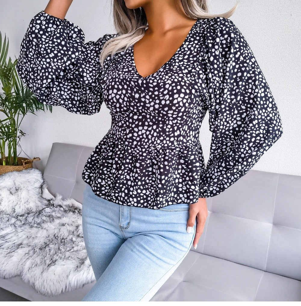 BerriesJam - Casual Lantern Sleeve Leopard Print Chiffon Blouse