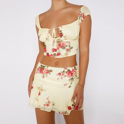 White Floral Top And Graceful Mini Skirt Two Piece Set