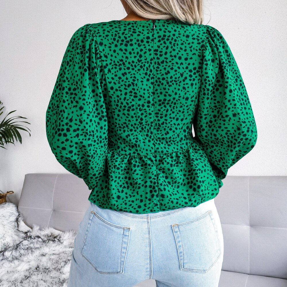 BerriesJam - Casual Lantern Sleeve Leopard Print Chiffon Blouse