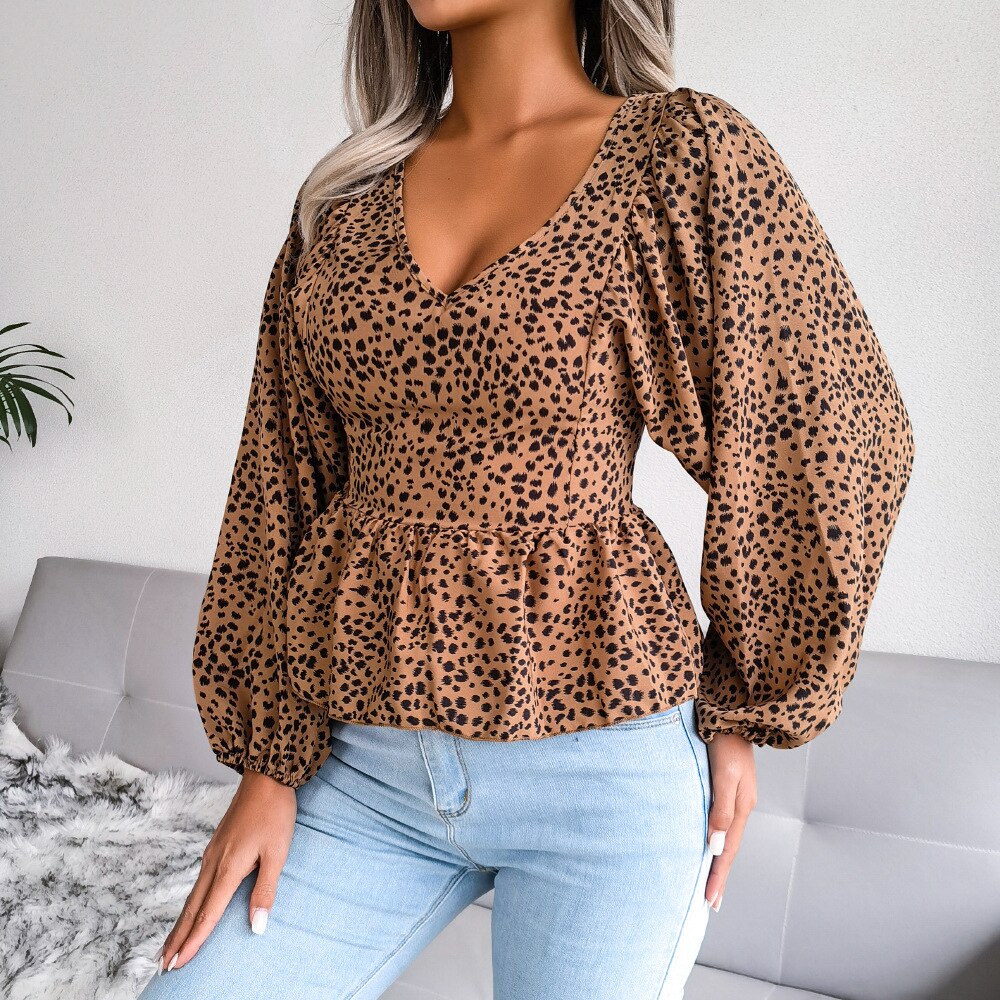 BerriesJam - Casual Lantern Sleeve Leopard Print Chiffon Blouse